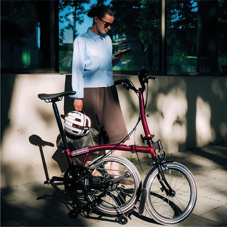 Mach dir deinen Pendler-Alltag leichter. Schnapp dir dein neues Brompton P Line