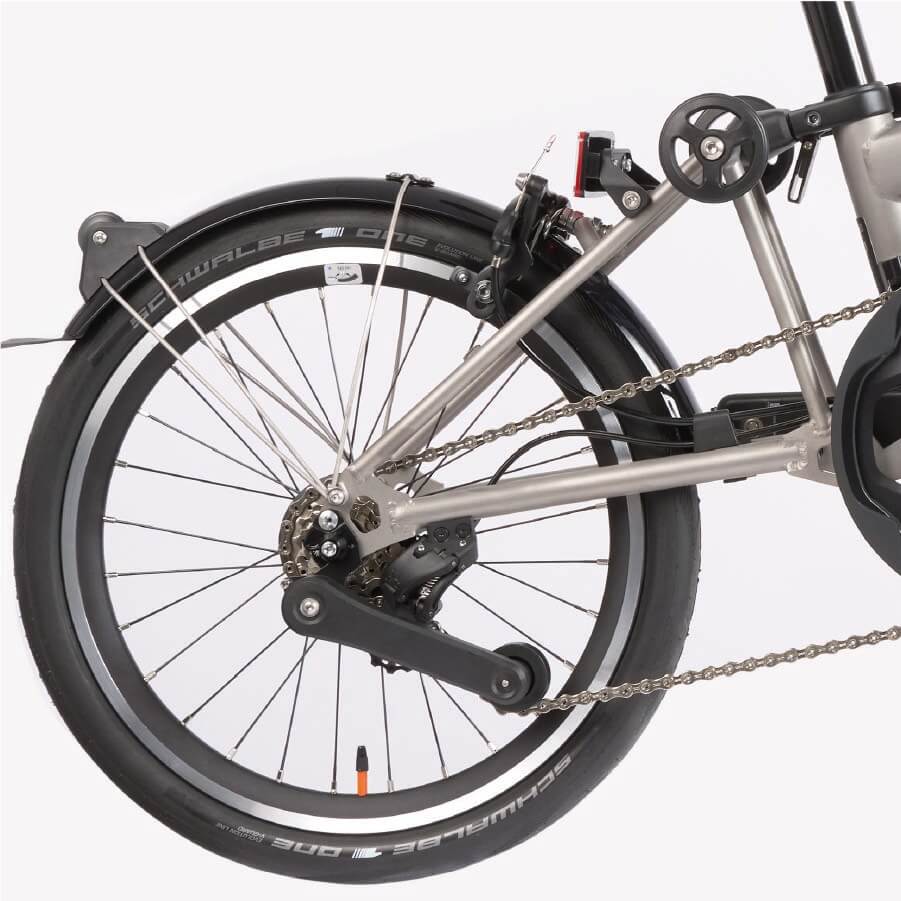 rose gravel bike elektro Backroad Plus EQ Urban Elektrisch Gravelbike Generalüberholt aus zweiter Hand Gravelbike – H&B Exclusive Vorrat CUBE Store Köln Ost: Colour:Dark Grey Green
