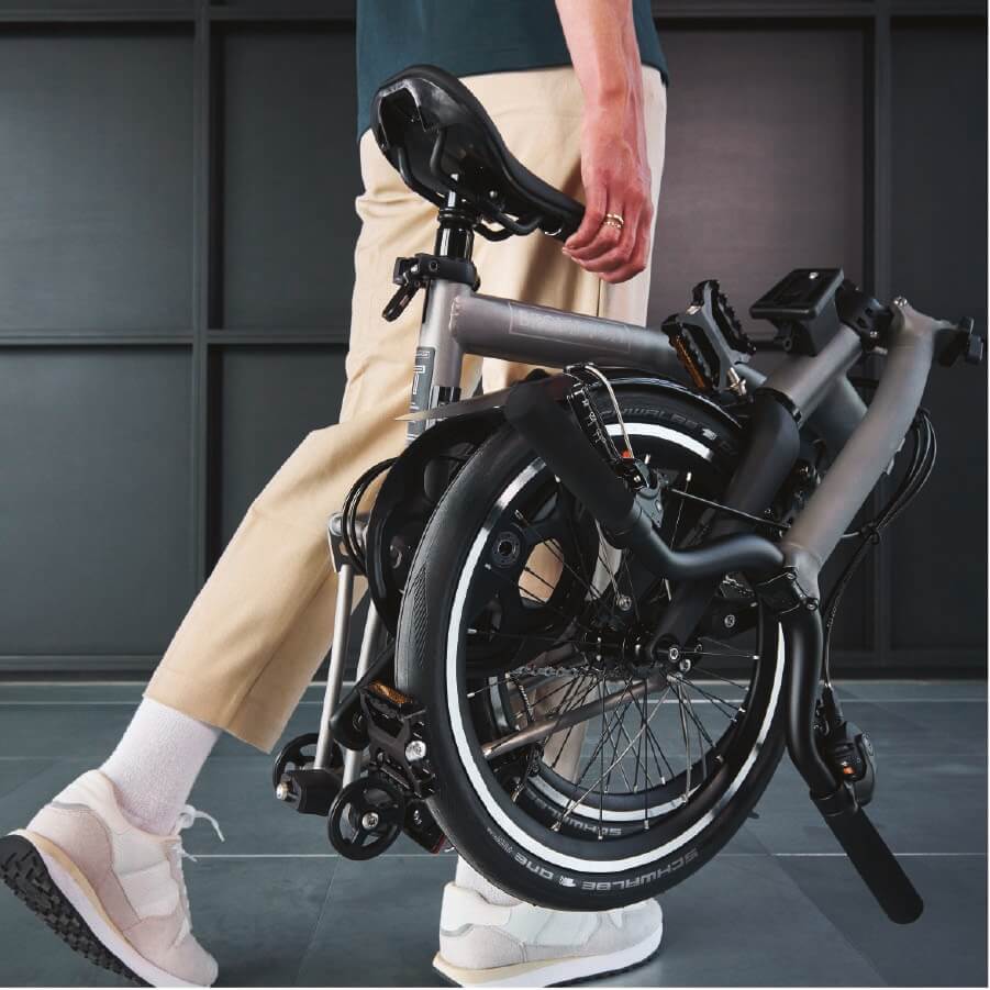 Minimals Gewicht, bei maximalem Fahrspaß und praktikabilität. Dein neues Brompton T Line