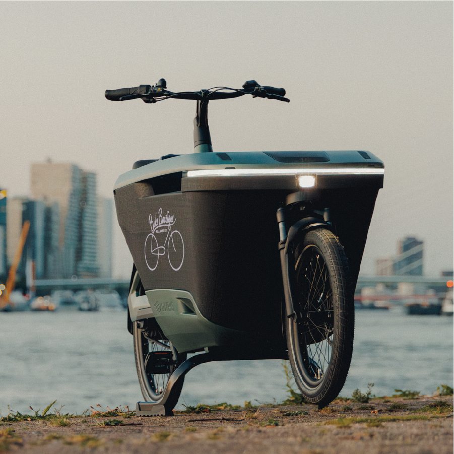 mit der ikonischen Lichtleiste wirst Du auch bei Dämmerung gut gesehen