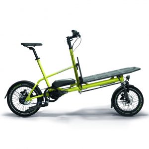 Yoonit Electric in Farbe misty lime mit dem Träger